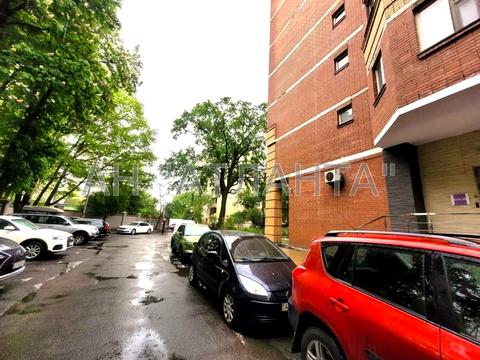 квартира за адресою Клінічна вул., 23/25