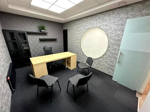 коммерческая по адресу Евгения Коновальца ул. (Щорса), 32-Б