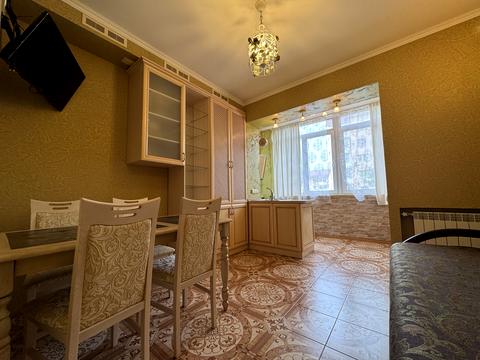 квартира за адресою Академіка Амосова вул., 1/34