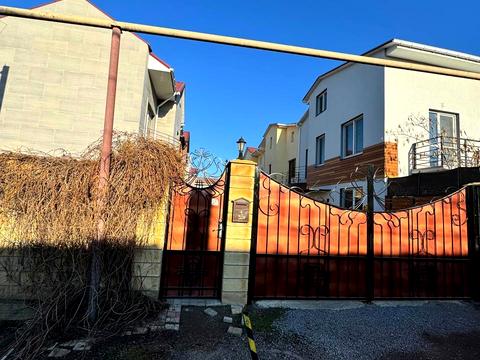 будинок за адресою Садова, 1/16г