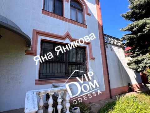 будинок за адресою Академіка Вільямса вул.