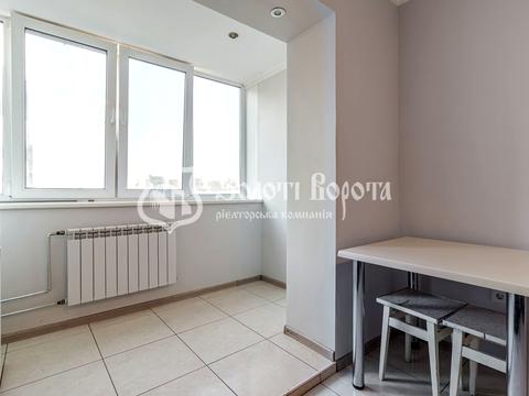 квартира за адресою Василя Стуса вул., 28
