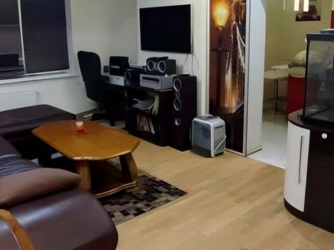 квартира по адресу Днепровская набережная ул., 1