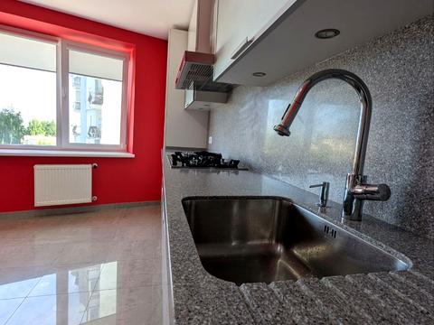 квартира по адресу Куренного Черноты ул., 3