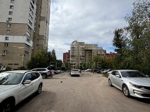 квартира за адресою Велика Васильківська вул. (Червоноармійська), 132