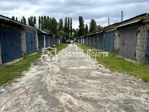 паркомісце за адресою Мрії вул. (Академіка Туполєва), 1-А