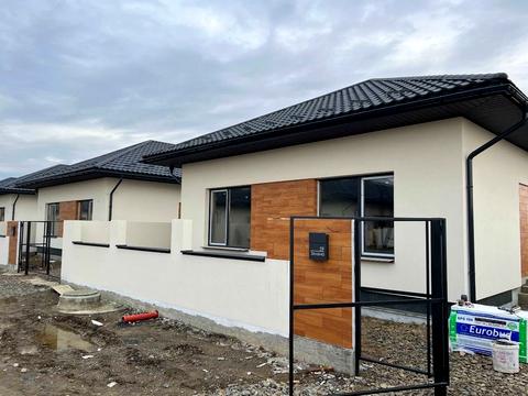 дом по адресу Перемоги ул.