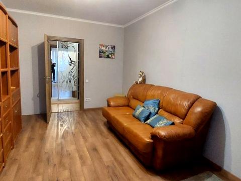 квартира за адресою Тетяни Яблонської вул., 6
