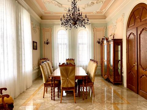 будинок за адресою максимовича михайла, 10