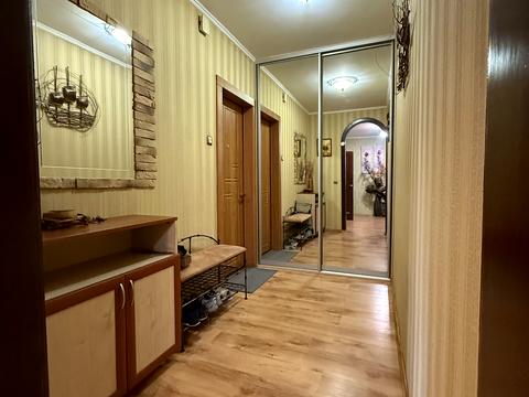 квартира за адресою Ревуцького вул., 18