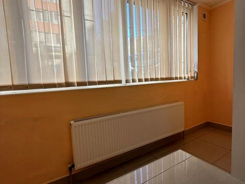 комерційна за адресою Молодіжна вул., 2/3а