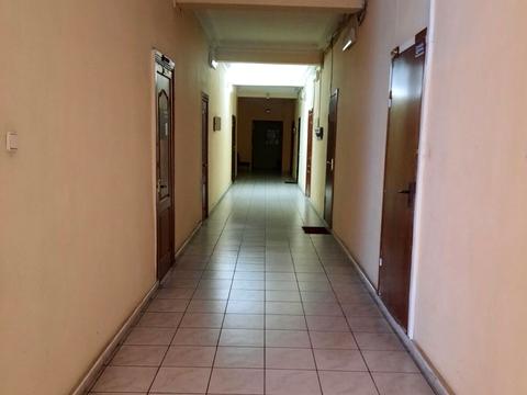 комерційна за адресою Канатна вул., 42