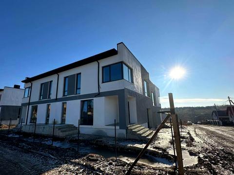 будинок за адресою Роксоляни вул.