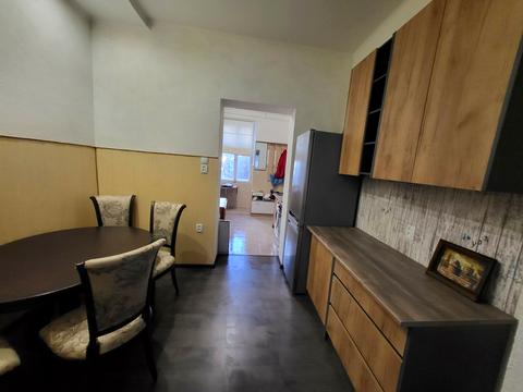 квартира за адресою Якова Головацького вул., 12