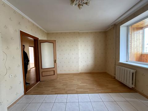 квартира за адресою Миколи Амосова вул., 4