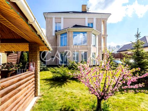 будинок за адресою Лісники