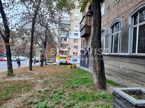 комерційна за адресою Васильківська вул., 7/7
