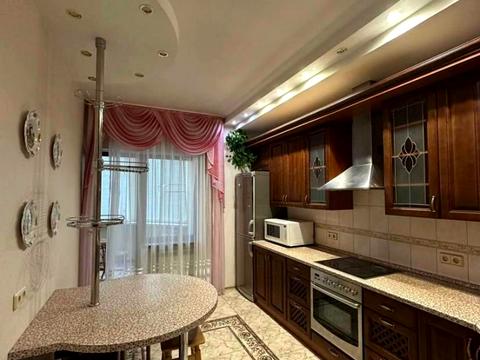 квартира по адресу Владимира Ивасюка просп. (Героїв Сталінграду), 24-А