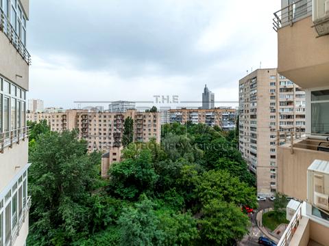 квартира за адресою Київ, Митрополита Василя Липківського вул. (Урицького), 37-В