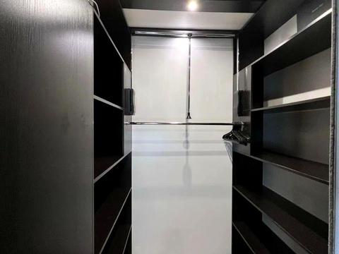 квартира за адресою Дніпровська набережна вул., 26-Б