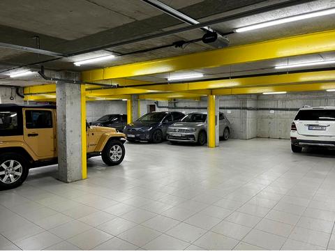 комерційна за адресою Науки просп. (Гагаріна), 22