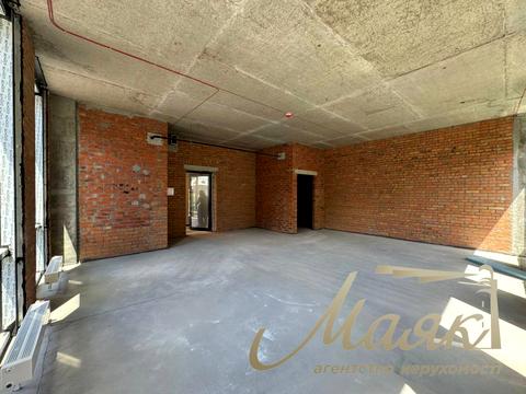 комерційна за адресою Василя Тютюнника вул. (Анрі Барбюса), 39