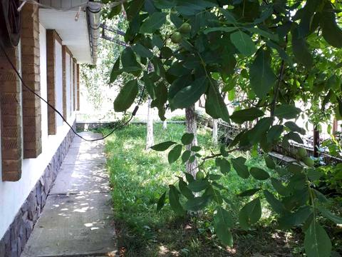 коммерческая по адресу Лугова, 1