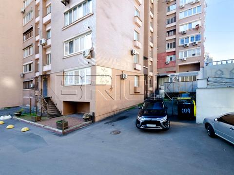 квартира за адресою Антоновича вул. (Горького), 104