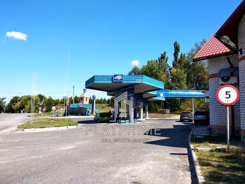 комерційна за адресою Геологічна, 2