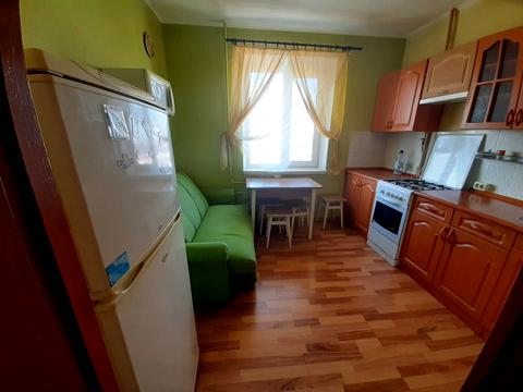 квартира за адресою Мельника