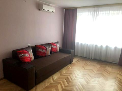 квартира за адресою Левка Лук'яненка вул. (Маршала Тимошенка), 18