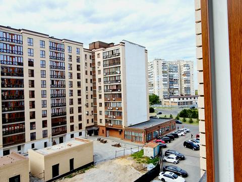 квартира за адресою Лазурна, 2