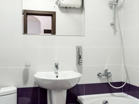 квартира за адресою Анни Ахматової вул., 30