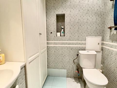 комерційна за адресою Ковпака вул., 4