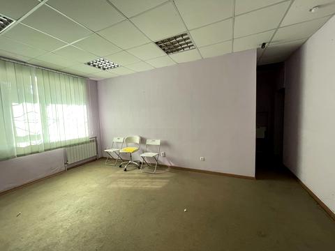 комерційна за адресою Олександра Поля просп. (Кірова), 104