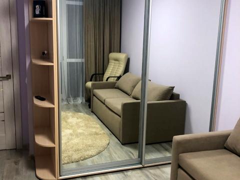 квартира за адресою Леоніда Бірюкова бульв., 2-А