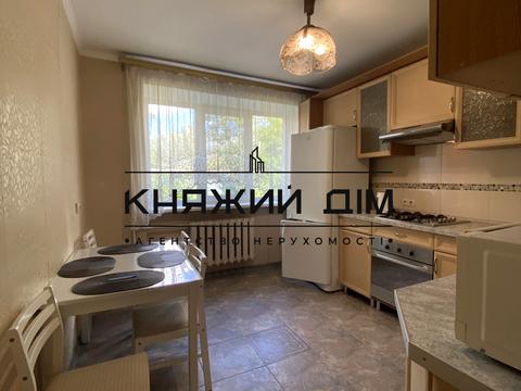 квартира за адресою Нижньоюрківська вул., 4