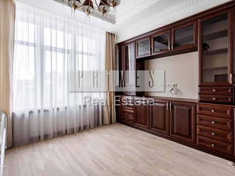 квартира по адресу Андрея Верхогляда ул. (Михайла Драгомирова), 9