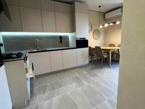 квартира за адресою Роксоляни вул., 33а