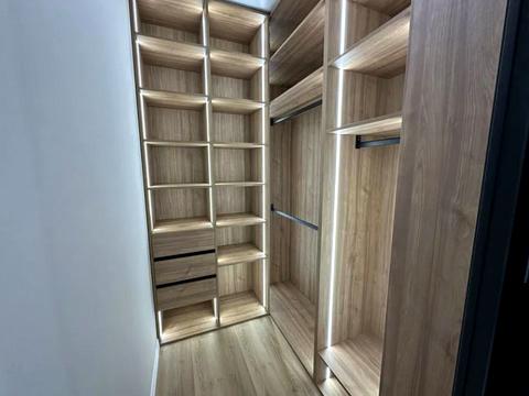 квартира по адресу Краснова ул., 4