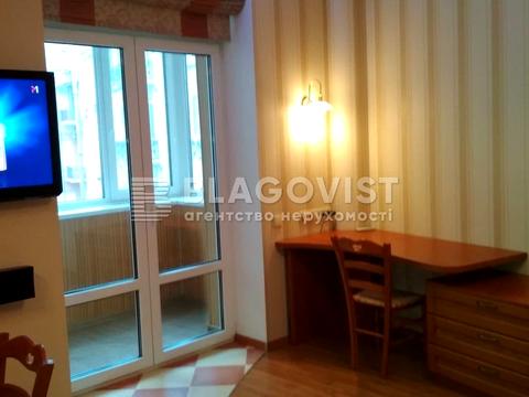 квартира за адресою Рейтарська вул., 2