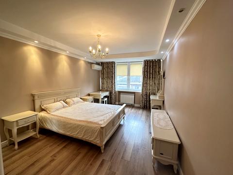 квартира по адресу Александра Конисского ул., 83/85