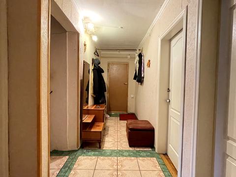комната по адресу Голосеевский просп. (40-летия Октября), 21