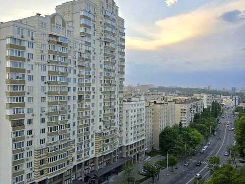 квартира по адресу Науки просп., 27