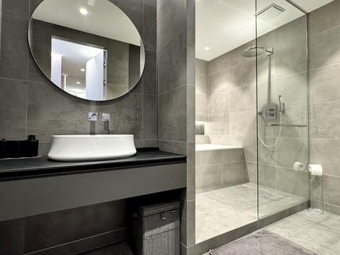 квартира по адресу Джона Маккейна ул. (Кудри Ивана), 1-Б