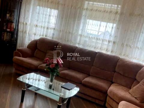 будинок за адресою Юності вул.