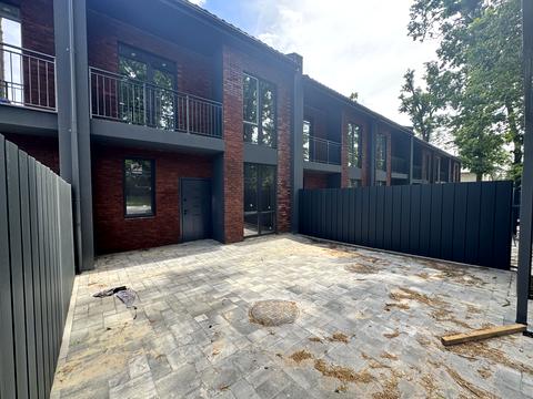 будинок за адресою Тищенка вул., 35