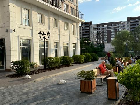 комерційна за адресою Михайла Максимовича вул. (Онуфрія Трутенка), 24