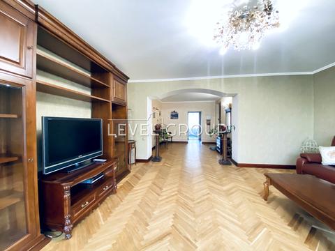 квартира за адресою Тарасівська вул., 21