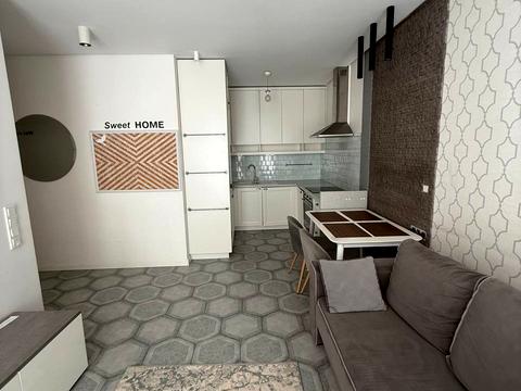 квартира за адресою Регенераторна вул., 4 к10